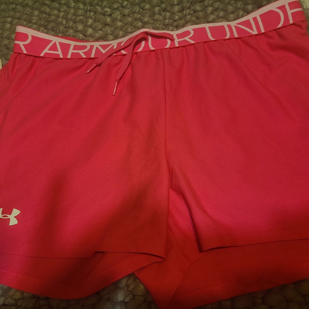 Shorts - Picture 5 of 10